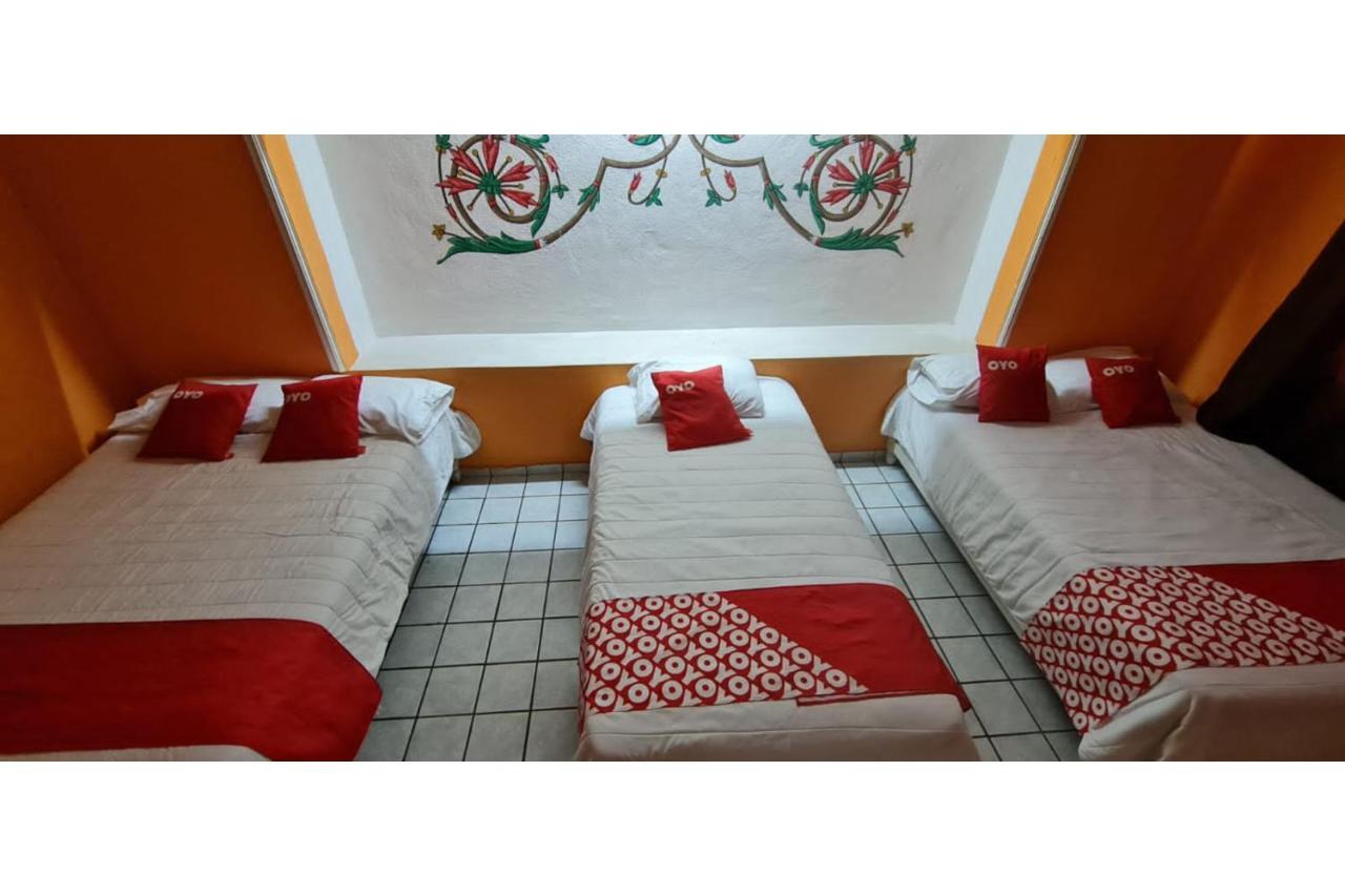 Oyo Hotel Casino Del Valle, Матеуала Экстерьер фото