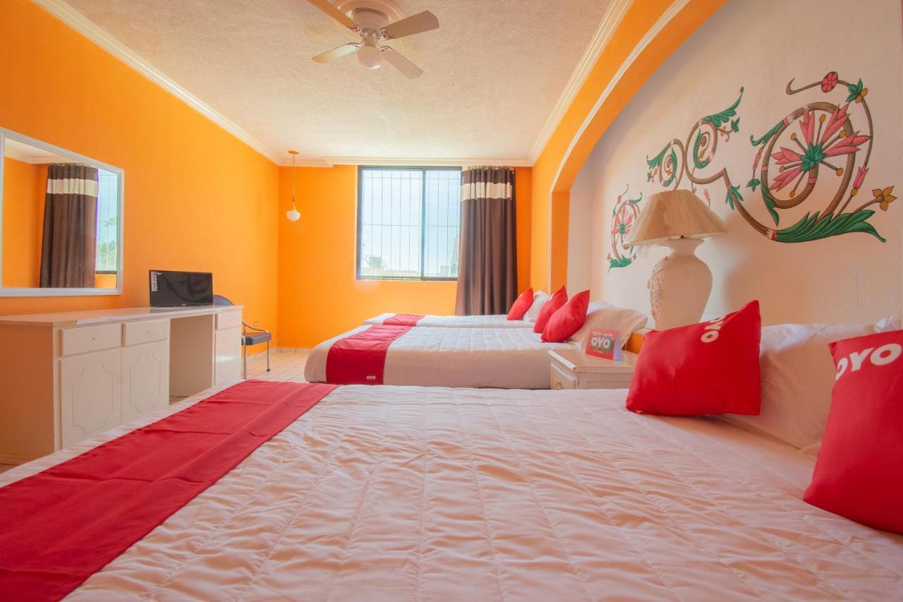Oyo Hotel Casino Del Valle, Матеуала Экстерьер фото